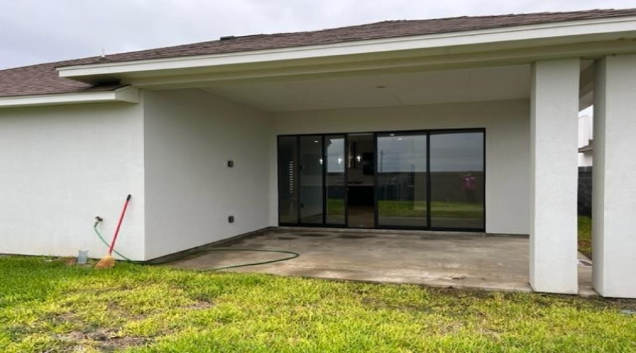 7430 Harper Lee, Laredo, Texas 78041, 4 Bedrooms Bedrooms, 6 Rooms Rooms,3 BathroomsBathrooms,Residential,For Rent,7430 Harper Lee,20263083