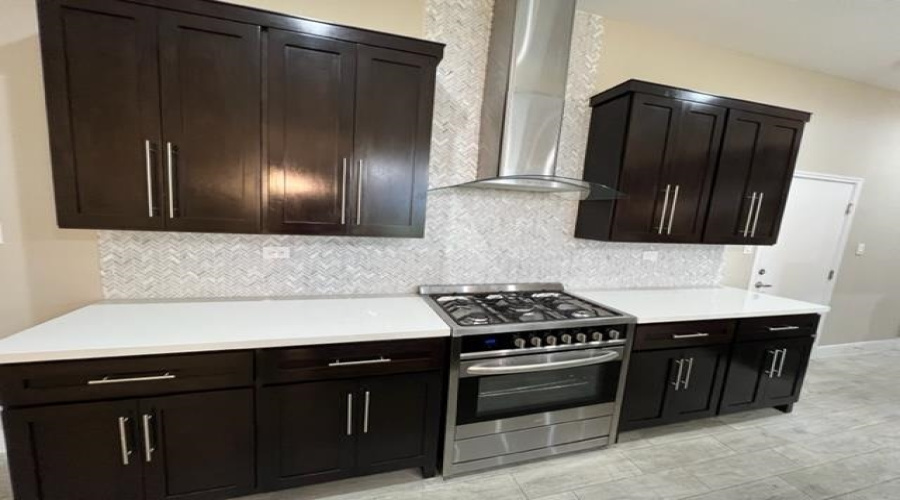 7430 Harper Lee, Laredo, Texas 78041, 4 Bedrooms Bedrooms, 6 Rooms Rooms,3 BathroomsBathrooms,Residential,For Rent,7430 Harper Lee,20263083