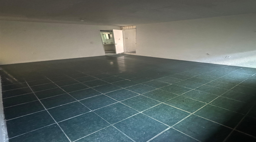 4622 Arzube Ln, LAREDO, Texas 78046, 4 Bedrooms Bedrooms, 6 Rooms Rooms,3 BathroomsBathrooms,Residential,For Sale,4622 Arzube Ln,20263085