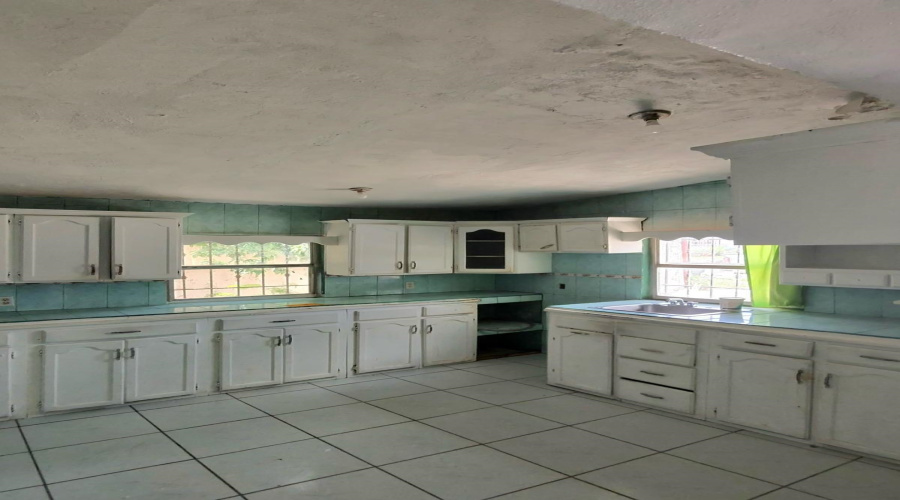 4622 Arzube Ln, LAREDO, Texas 78046, 4 Bedrooms Bedrooms, 6 Rooms Rooms,3 BathroomsBathrooms,Residential,For Sale,4622 Arzube Ln,20263085