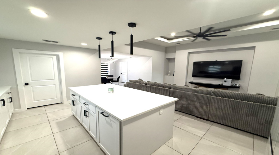 1604 Latigo Loop, Laredo, Texas 78046-0000, 4 Bedrooms Bedrooms, 7 Rooms Rooms,2 BathroomsBathrooms,Residential,For Sale,1604 Latigo Loop,20263087