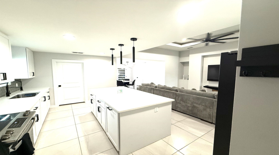 1604 Latigo Loop, Laredo, Texas 78046-0000, 4 Bedrooms Bedrooms, 7 Rooms Rooms,2 BathroomsBathrooms,Residential,For Sale,1604 Latigo Loop,20263087