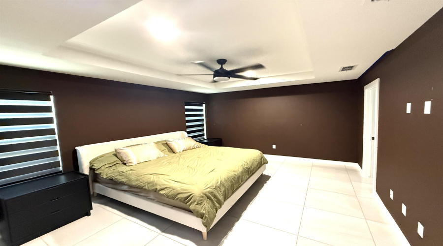 1604 Latigo Loop, Laredo, Texas 78046-0000, 4 Bedrooms Bedrooms, 7 Rooms Rooms,2 BathroomsBathrooms,Residential,For Sale,1604 Latigo Loop,20263087