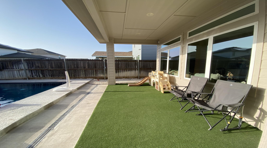 1232 Sambar Lp, LAREDO, Texas 78045, 4 Bedrooms Bedrooms, 6 Rooms Rooms,4 BathroomsBathrooms,Residential,For Sale,1232 Sambar Lp,20263093