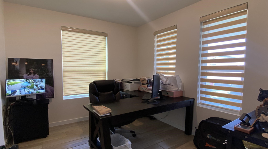 1232 Sambar Lp, LAREDO, Texas 78045, 4 Bedrooms Bedrooms, 6 Rooms Rooms,4 BathroomsBathrooms,Residential,For Sale,1232 Sambar Lp,20263093