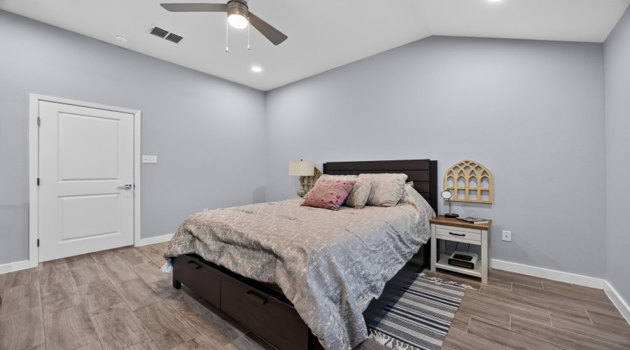 521 Cienega Lane, Laredo, Texas 78046, 4 Bedrooms Bedrooms, 6 Rooms Rooms,2 BathroomsBathrooms,Residential,For Sale,521 Cienega Lane,20263094
