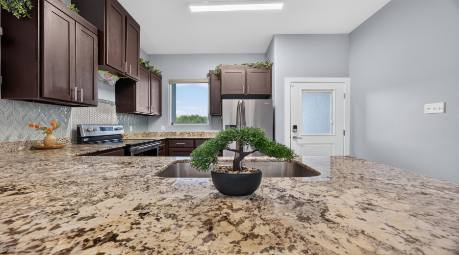 521 Cienega Lane, Laredo, Texas 78046, 4 Bedrooms Bedrooms, 6 Rooms Rooms,2 BathroomsBathrooms,Residential,For Sale,521 Cienega Lane,20263094