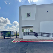 13101 Spivey Dr, Laredo, Texas 78045, 1 Bedroom Bedrooms, 11 Rooms Rooms,2 BathroomsBathrooms,Commercial/industrial,For Rent,13101 Spivey Dr,20263098