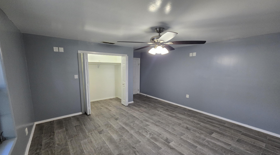 8527 Michigan Ave, Laredo, Texas 78045, 3 Bedrooms Bedrooms, 4 Rooms Rooms,2 BathroomsBathrooms,Residential,For Rent,8527 Michigan Ave,20263097