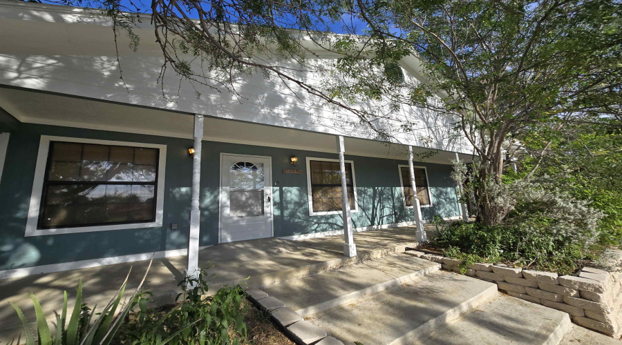 8527 Michigan Ave, Laredo, Texas 78045, 3 Bedrooms Bedrooms, 4 Rooms Rooms,2 BathroomsBathrooms,Residential,For Rent,8527 Michigan Ave,20263097