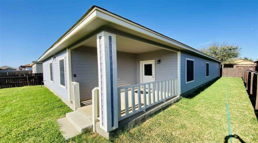 11159 Capistran Lp, Laredo, Texas 78045, 3 Bedrooms Bedrooms, 5 Rooms Rooms,2 BathroomsBathrooms,Residential,For Rent,11159 Capistran Lp,20263101