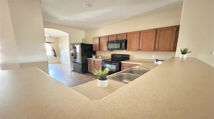11159 Capistran Lp, Laredo, Texas 78045, 3 Bedrooms Bedrooms, 5 Rooms Rooms,2 BathroomsBathrooms,Residential,For Rent,11159 Capistran Lp,20263101