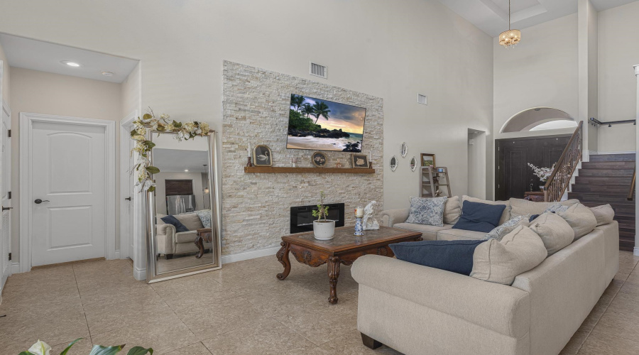 7313 Thomas Harris Dr, LAREDO, Texas 78041, 4 Bedrooms Bedrooms, 7 Rooms Rooms,3 BathroomsBathrooms,Residential,For Sale,7313 Thomas Harris Dr,20263102