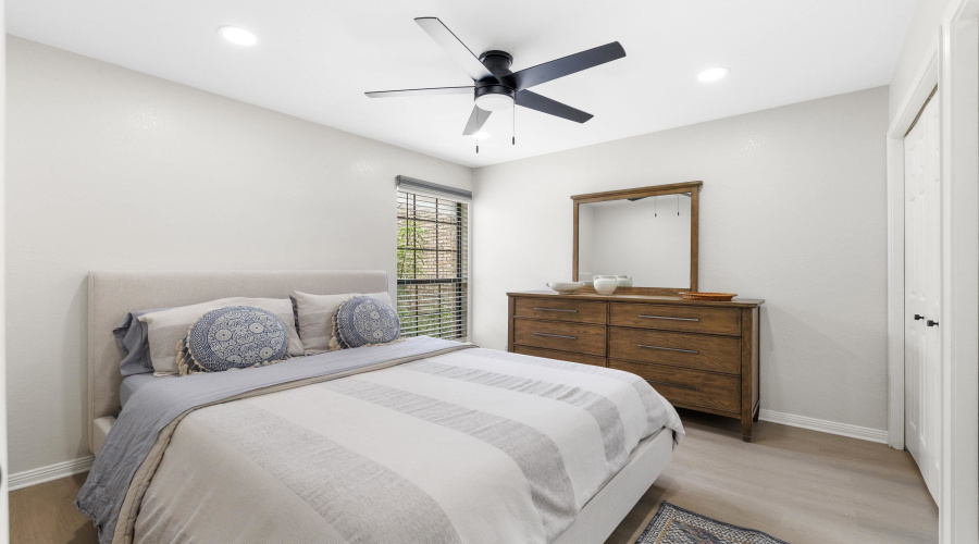 4509 Smokey Wood Ln., San Antonio, Texas 78249, 3 Bedrooms Bedrooms, 6 Rooms Rooms,2 BathroomsBathrooms,Residential,For Sale,4509 Smokey Wood Ln.,20263103