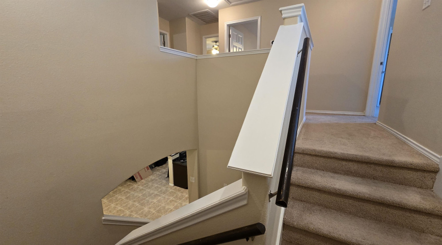 4301 Caroline St, Laredo, Texas 78046, 4 Bedrooms Bedrooms, 6 Rooms Rooms,2 BathroomsBathrooms,Residential,For Sale,4301 Caroline St,20263108