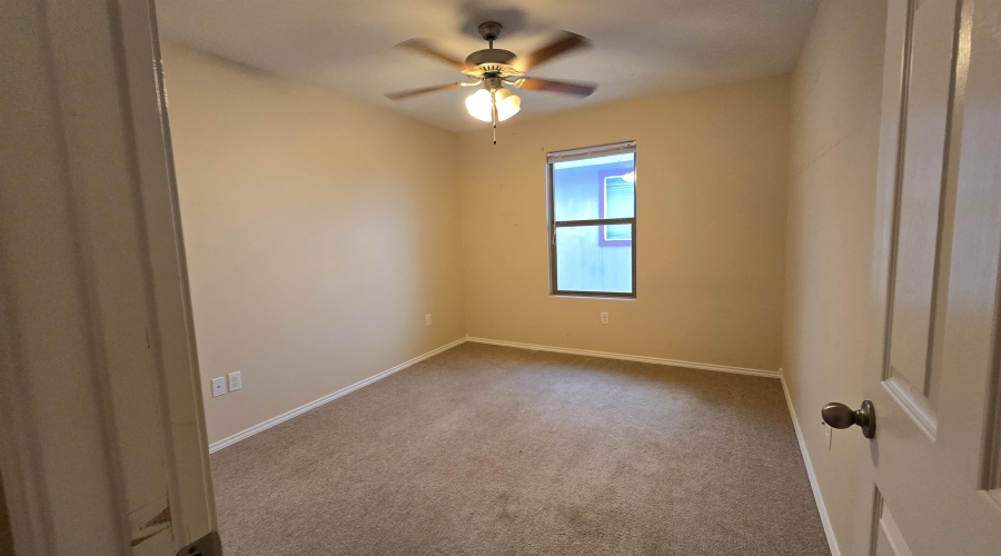 4301 Caroline St, Laredo, Texas 78046, 4 Bedrooms Bedrooms, 6 Rooms Rooms,2 BathroomsBathrooms,Residential,For Sale,4301 Caroline St,20263108