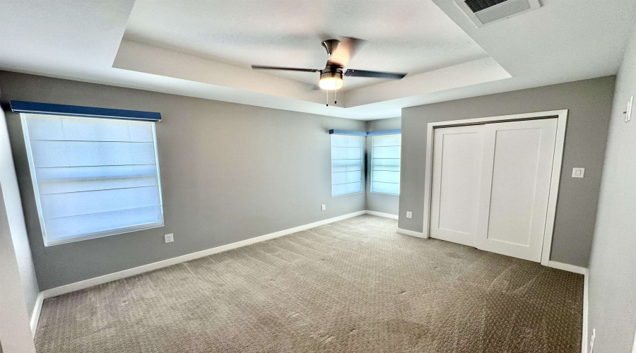 1950 Sambar Lp, LAREDO, Texas 78045, 5 Bedrooms Bedrooms, 8 Rooms Rooms,4 BathroomsBathrooms,Residential,For Rent,1950 Sambar Lp,20263109