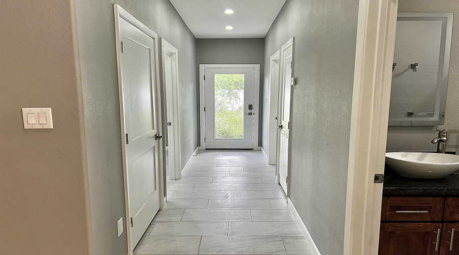3511 Pine St, Laredo, Texas 78046, 3 Bedrooms Bedrooms, 5 Rooms Rooms,2 BathroomsBathrooms,Residential,For Sale,3511 Pine St,20263110