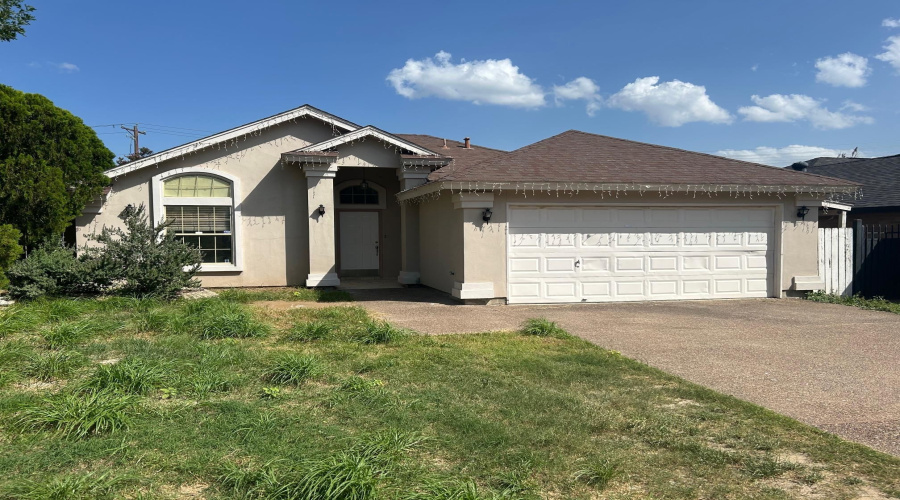 1119 Tiara Trl, Laredo, Texas 78045, 3 Bedrooms Bedrooms, 6 Rooms Rooms,2 BathroomsBathrooms,Residential,For Rent,1119 Tiara Trl,20263126