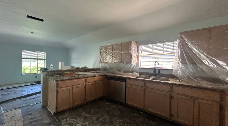 1119 Tiara Trl, Laredo, Texas 78045, 3 Bedrooms Bedrooms, 6 Rooms Rooms,2 BathroomsBathrooms,Residential,For Rent,1119 Tiara Trl,20263126