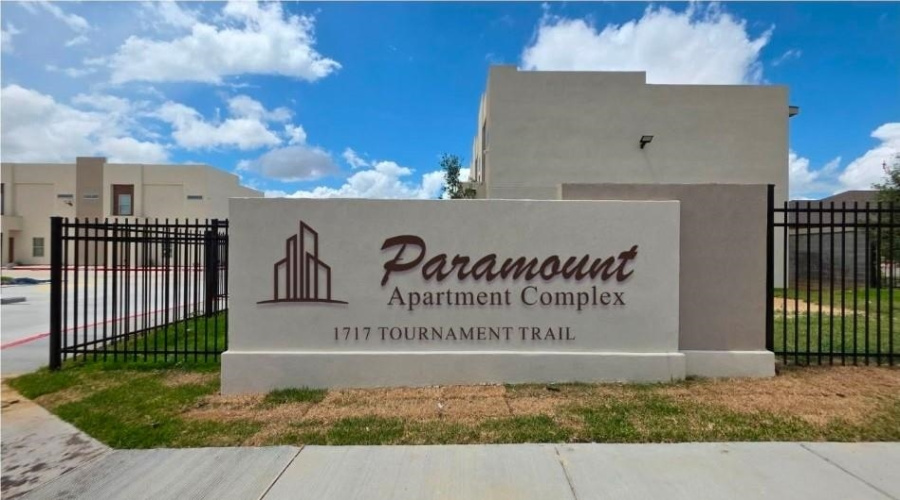 1717 Tournament Trail Dr., Laredo, Texas 78041, 2 Bedrooms Bedrooms, 3 Rooms Rooms,2 BathroomsBathrooms,Residential,For Rent,1717 Tournament Trail Dr.,20263133
