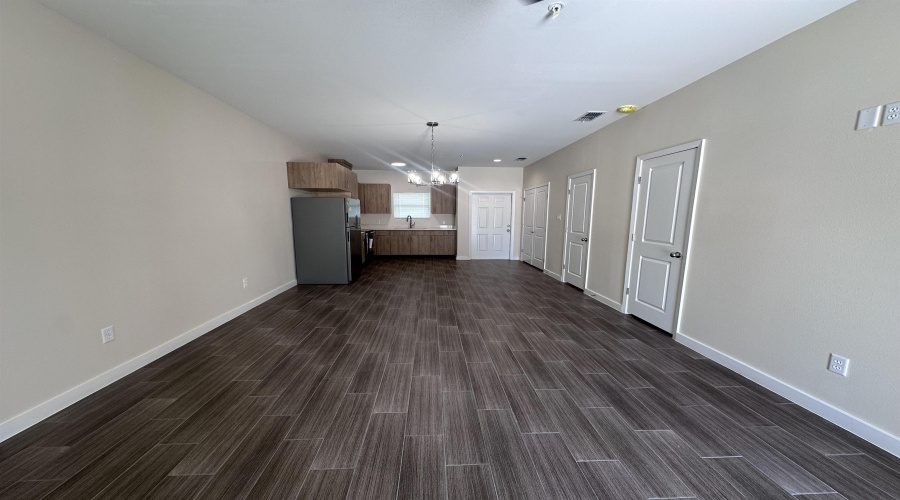 1717 Tournament Trail Dr., Laredo, Texas 78041, 2 Bedrooms Bedrooms, 3 Rooms Rooms,2 BathroomsBathrooms,Residential,For Rent,1717 Tournament Trail Dr.,20263133