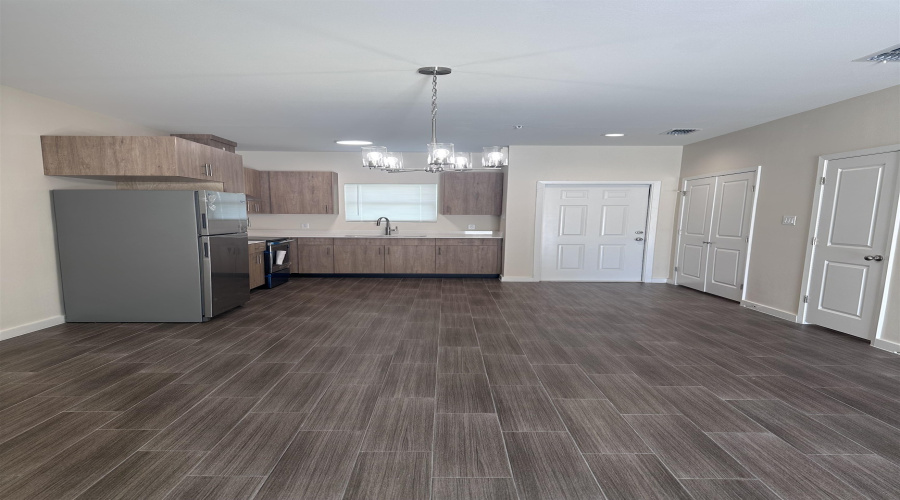 1717 Tournament Trail Dr., Laredo, Texas 78041, 2 Bedrooms Bedrooms, 3 Rooms Rooms,2 BathroomsBathrooms,Residential,For Rent,1717 Tournament Trail Dr.,20263133