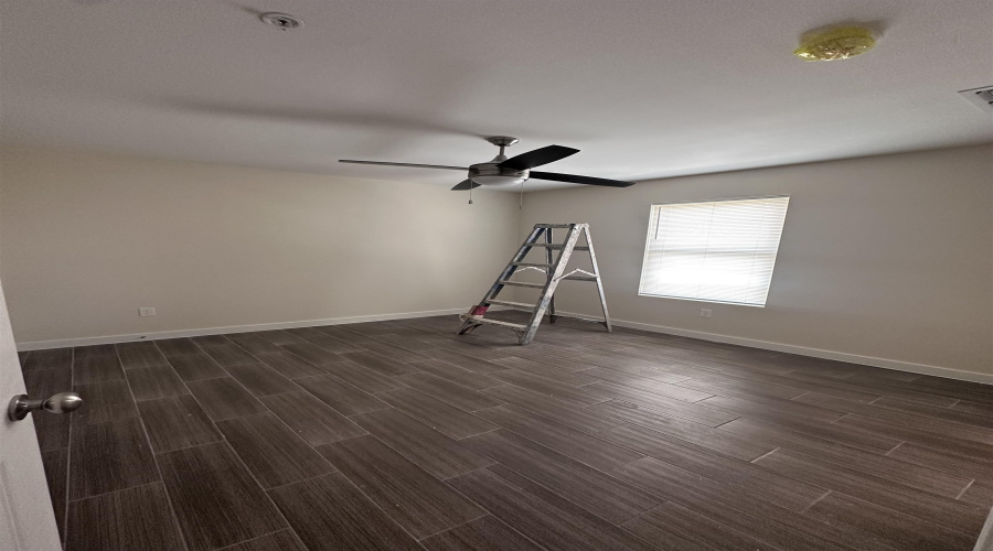 1717 Tournament Trail Dr., Laredo, Texas 78041, 2 Bedrooms Bedrooms, 3 Rooms Rooms,2 BathroomsBathrooms,Residential,For Rent,1717 Tournament Trail Dr.,20263133