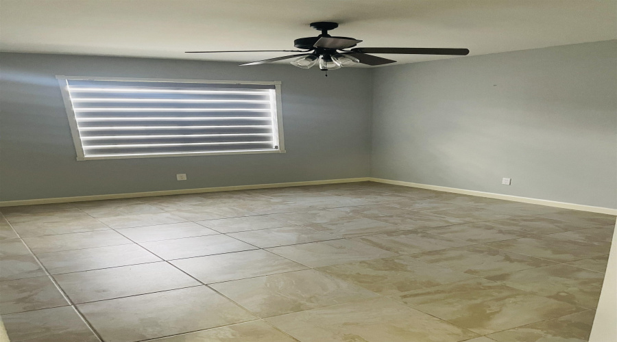 1241 Brown Dr, LAREDO, Texas 78045, 3 Bedrooms Bedrooms, 4 Rooms Rooms,2 BathroomsBathrooms,Residential,For Sale,1241 Brown Dr,20263151