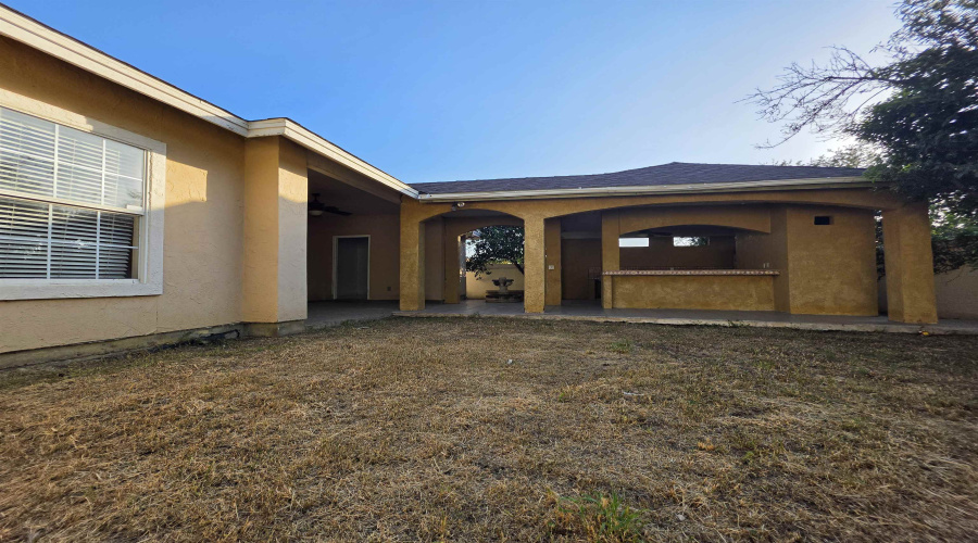 246 Westham Dr, LAREDO, Texas 78045, 4 Bedrooms Bedrooms, 6 Rooms Rooms,2 BathroomsBathrooms,Residential,For Rent,246 Westham Dr,20263154