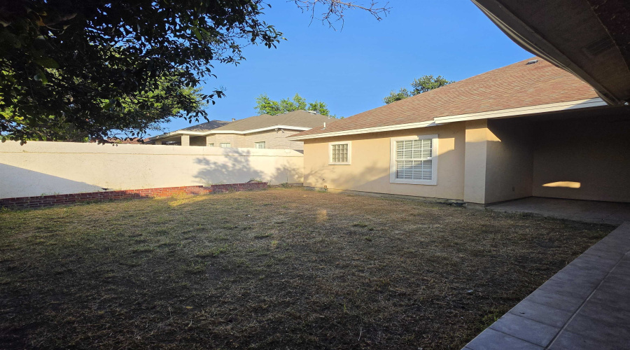 246 Westham Dr, LAREDO, Texas 78045, 4 Bedrooms Bedrooms, 6 Rooms Rooms,2 BathroomsBathrooms,Residential,For Rent,246 Westham Dr,20263154