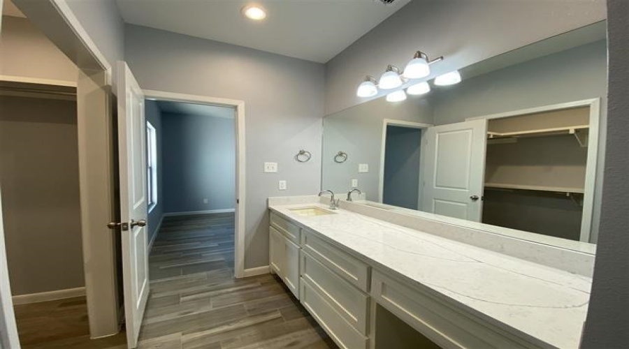 5510 Moses Lp., Laredo, Texas 78046, 3 Bedrooms Bedrooms, 5 Rooms Rooms,2 BathroomsBathrooms,Residential,For Rent,5510 Moses Lp.,20263158