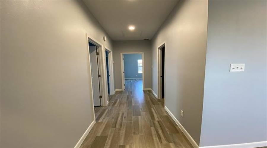 5510 Moses Lp., Laredo, Texas 78046, 3 Bedrooms Bedrooms, 5 Rooms Rooms,2 BathroomsBathrooms,Residential,For Rent,5510 Moses Lp.,20263158