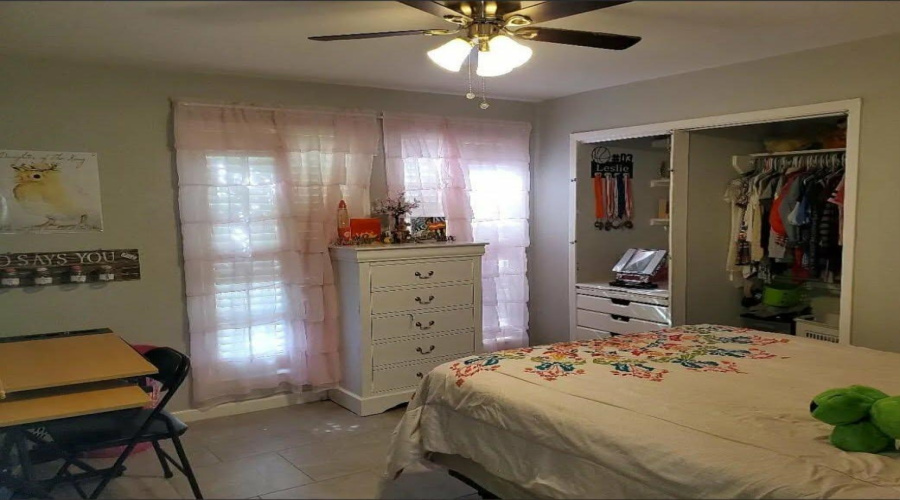 502 Conrad Dr, Laredo, Texas 78041, 4 Bedrooms Bedrooms, 6 Rooms Rooms,3 BathroomsBathrooms,Residential,For Sale,502 Conrad Dr,20263159