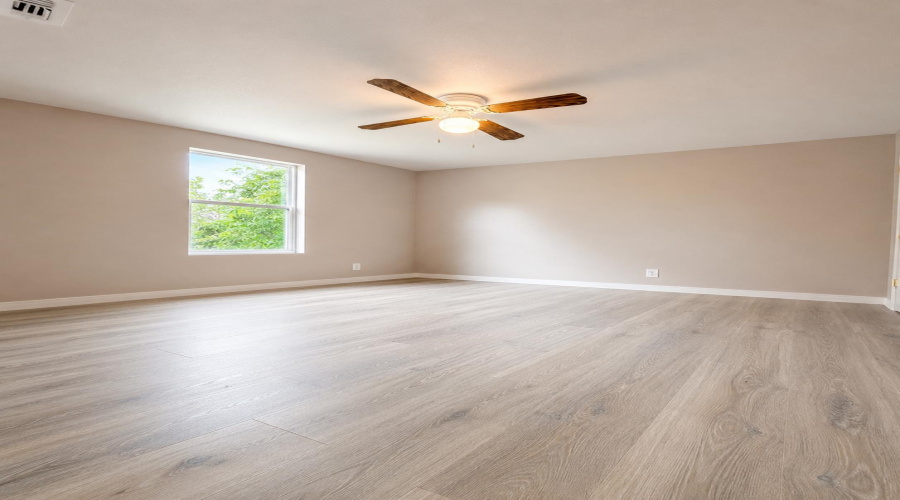 4535 Sepulveda Ln, Lared, Texas 78046, 3 Bedrooms Bedrooms, 5 Rooms Rooms,2 BathroomsBathrooms,Residential,For Sale,4535 Sepulveda Ln,20263160