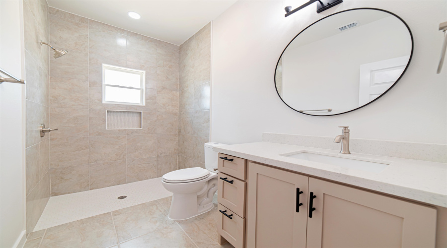 5812 Tavo Dr., Laredo, Texas 78043, 3 Bedrooms Bedrooms, 5 Rooms Rooms,2 BathroomsBathrooms,Residential,For Sale,5812 Tavo Dr.,20263161