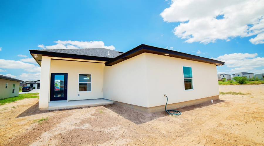 5812 Tavo Dr., Laredo, Texas 78043, 3 Bedrooms Bedrooms, 5 Rooms Rooms,2 BathroomsBathrooms,Residential,For Sale,5812 Tavo Dr.,20263161