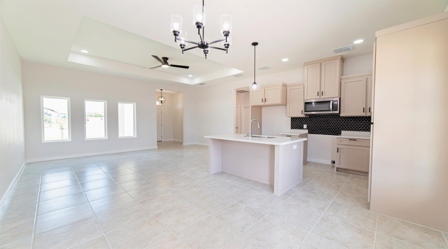 5812 Tavo Dr., Laredo, Texas 78043, 3 Bedrooms Bedrooms, 5 Rooms Rooms,2 BathroomsBathrooms,Residential,For Sale,5812 Tavo Dr.,20263161