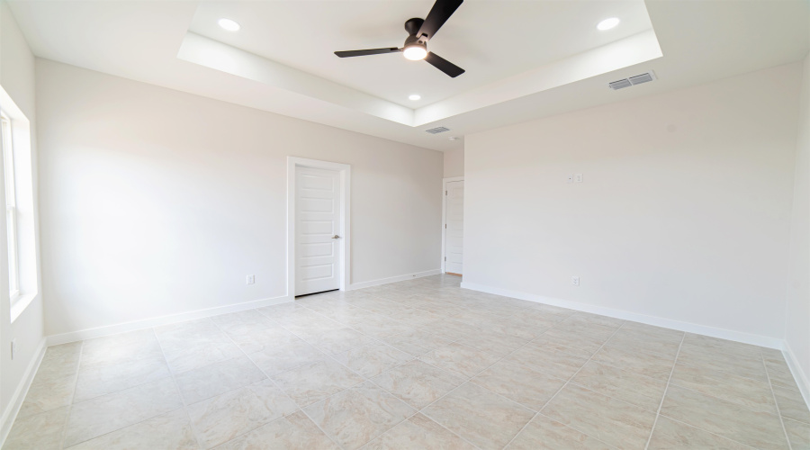 5812 Tavo Dr., Laredo, Texas 78043, 3 Bedrooms Bedrooms, 5 Rooms Rooms,2 BathroomsBathrooms,Residential,For Sale,5812 Tavo Dr.,20263161