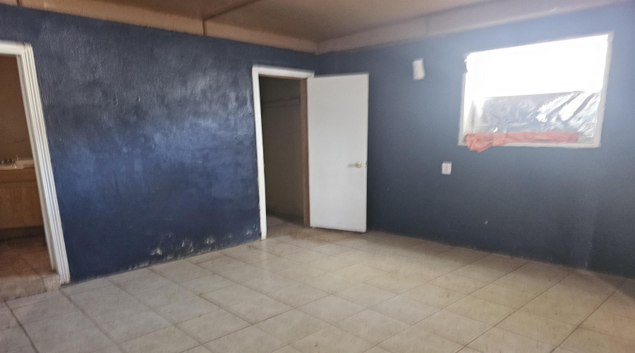 4529 La Joya Ln, Laredo, Texas 78046-7552, 2 Bedrooms Bedrooms, 3 Rooms Rooms,1 BathroomBathrooms,Residential,For Sale,4529 La Joya Ln,20263163