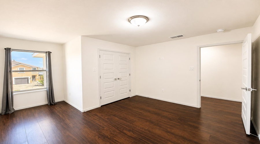 1831 Port Louisiana Dr, Laredo, Texas 78045, 3 Bedrooms Bedrooms, 5 Rooms Rooms,2 BathroomsBathrooms,Residential,For Rent,1831 Port Louisiana Dr,20263164