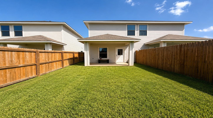 1831 Port Louisiana Dr, Laredo, Texas 78045, 3 Bedrooms Bedrooms, 5 Rooms Rooms,2 BathroomsBathrooms,Residential,For Rent,1831 Port Louisiana Dr,20263164
