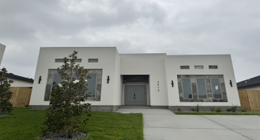 3919 Yoyis St., Laredo, Texas 78046, 3 Bedrooms Bedrooms, 5 Rooms Rooms,2 BathroomsBathrooms,Residential,For Rent,3919 Yoyis St.,20263165 3919 Yoyis St., Laredo, Texas 78046, 3 Bedrooms Bedrooms, 5 Rooms Rooms,2 BathroomsBathrooms,Residential,For Rent,3919 Yoyis St.,20263165