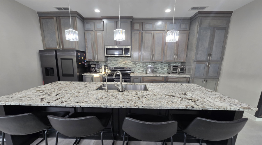 1608 Bacalar Dr., Laredo, Texas 78046, 5 Bedrooms Bedrooms, 8 Rooms Rooms,2 BathroomsBathrooms,Residential,For Sale,1608 Bacalar Dr.,20263169