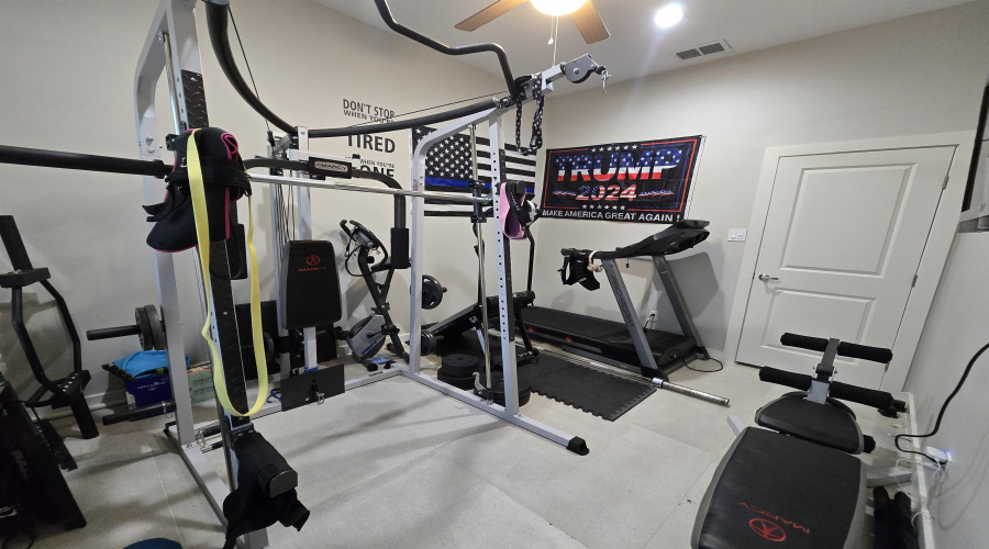 1608 Bacalar Dr., Laredo, Texas 78046, 5 Bedrooms Bedrooms, 8 Rooms Rooms,2 BathroomsBathrooms,Residential,For Sale,1608 Bacalar Dr.,20263169