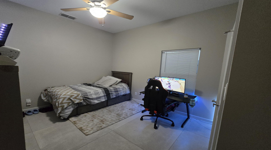 1608 Bacalar Dr., Laredo, Texas 78046, 5 Bedrooms Bedrooms, 8 Rooms Rooms,2 BathroomsBathrooms,Residential,For Sale,1608 Bacalar Dr.,20263169