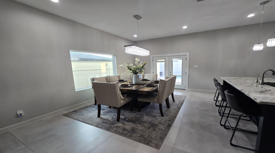 1608 Bacalar Dr., Laredo, Texas 78046, 5 Bedrooms Bedrooms, 8 Rooms Rooms,2 BathroomsBathrooms,Residential,For Sale,1608 Bacalar Dr.,20263169