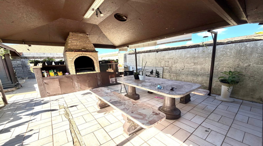 3611 Cancun Lp, Laredo, Texas 78046, 4 Bedrooms Bedrooms, 7 Rooms Rooms,2 BathroomsBathrooms,Residential,For Rent,3611 Cancun Lp,20263170