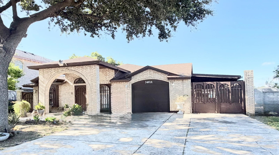 3611 Cancun Lp, Laredo, Texas 78046, 4 Bedrooms Bedrooms, 7 Rooms Rooms,2 BathroomsBathrooms,Residential,For Rent,3611 Cancun Lp,20263170