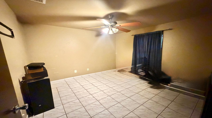 3611 Cancun Lp, Laredo, Texas 78046, 4 Bedrooms Bedrooms, 7 Rooms Rooms,2 BathroomsBathrooms,Residential,For Rent,3611 Cancun Lp,20263170